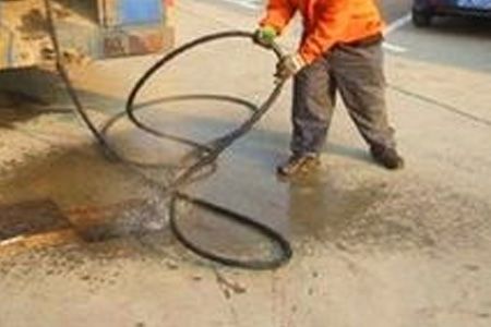 吴中香山本地清理化粪池公司,水管漏点维修,电线通马桶